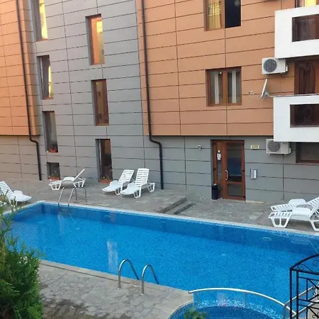 Apartment Sea Breeze With Balcony 250 Metres For The Sveti Vlas